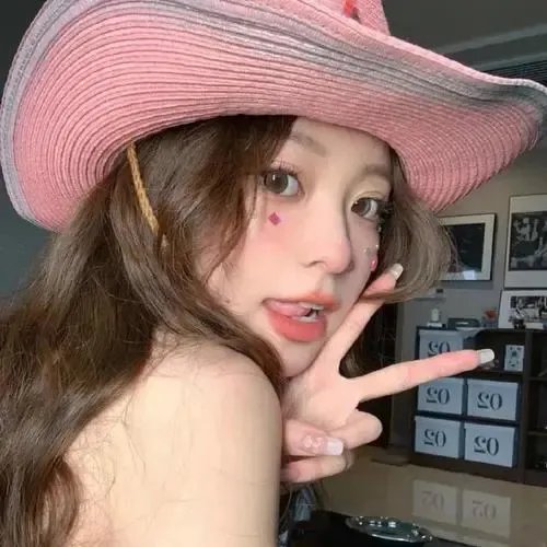 我们的田野海报