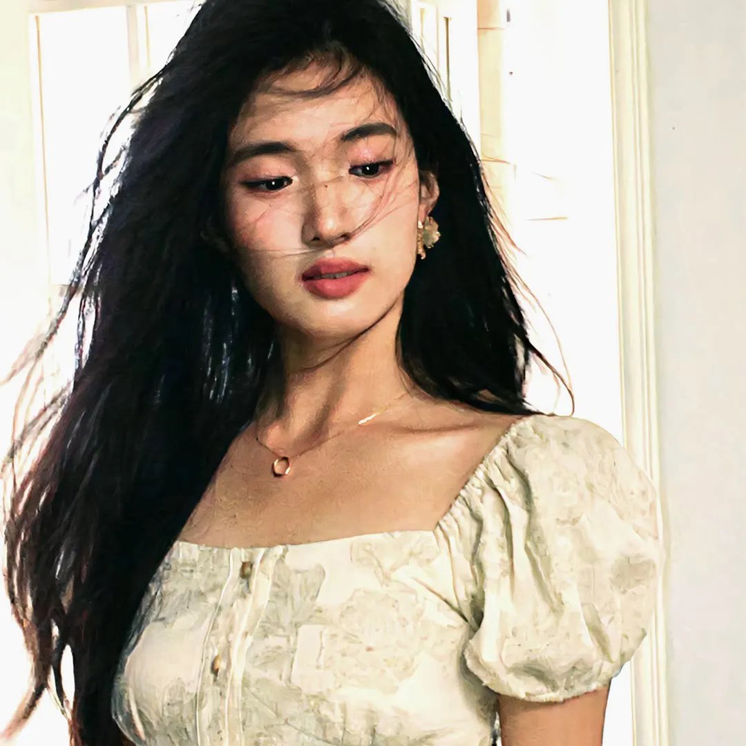 港都上的一吻海报