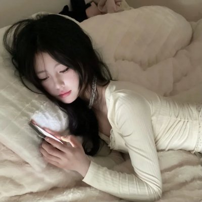 时尚地狱海报